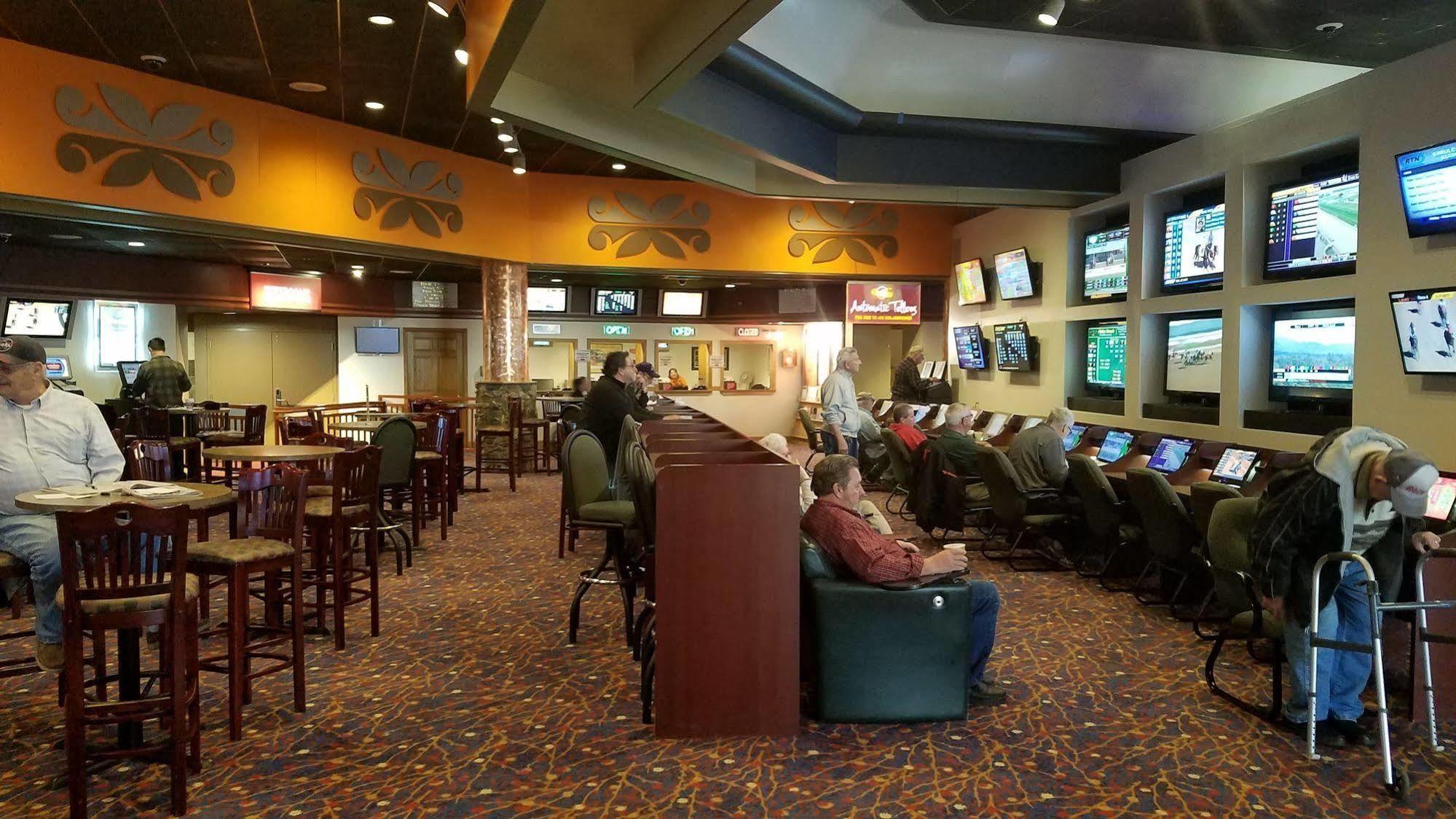 Ho-Chunk Casino Hotel - Wisconsin Dells Барабуу Екстериор снимка